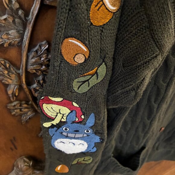 Hot Topic Studio Ghibli My Neighbor Totoro Anime Green Cardigan Sweater Medium. - Picture 9 of 11